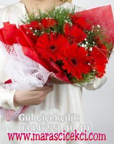 kırmızı çiçeğim